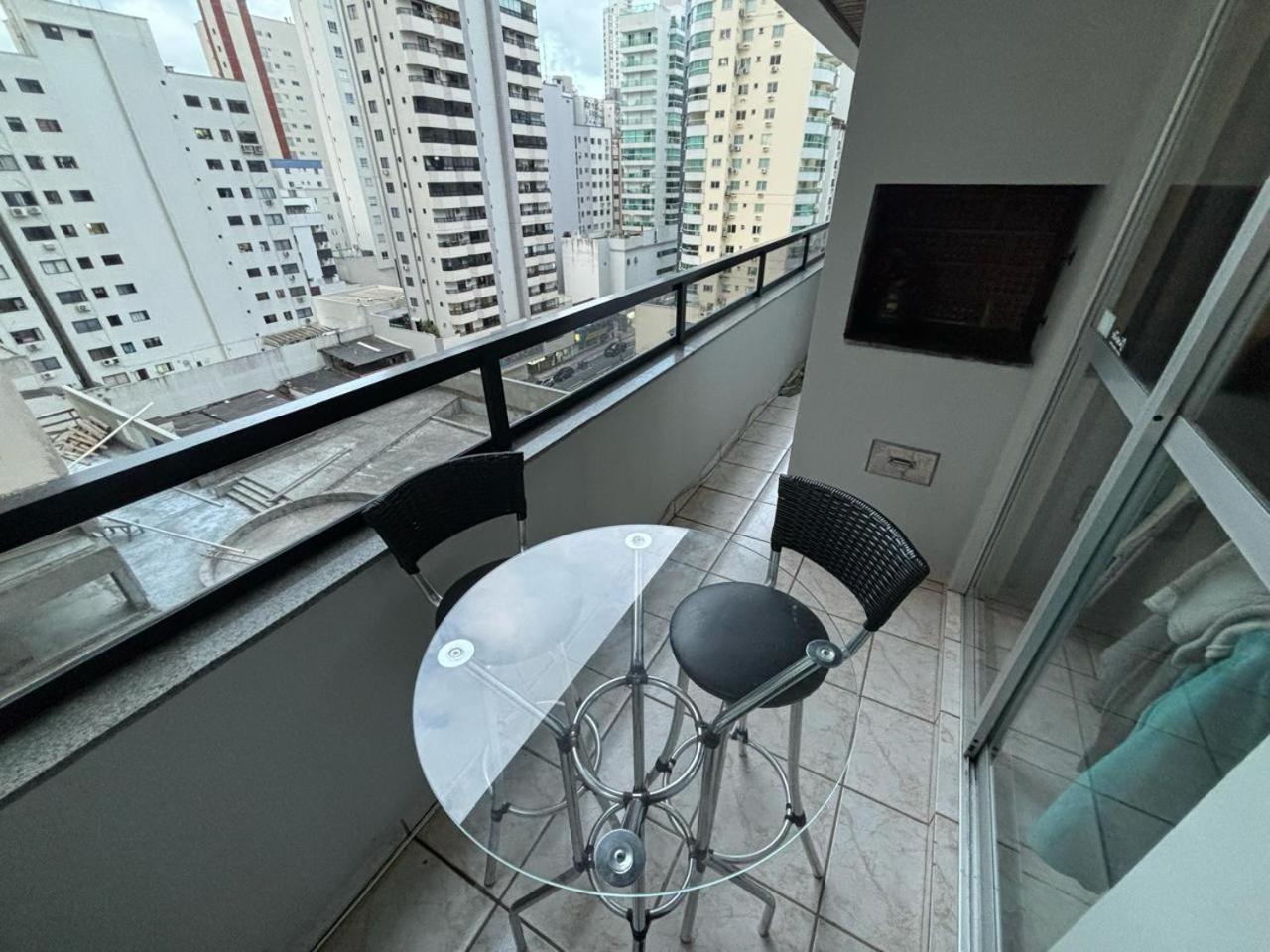 Apartamento 2 Quartos Central Diferenciado Apartment Balneario Camboriu Bagian luar foto